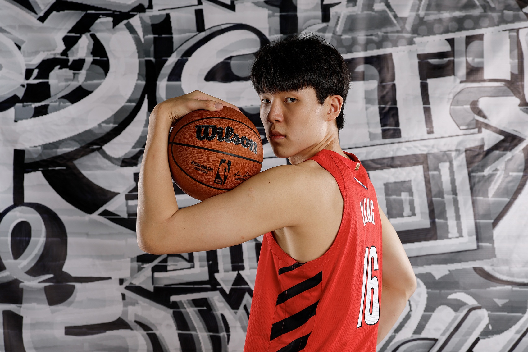 9you-瀚森效应！队记：因为经常做小杨的分析视频 我还有了中国的粉丝